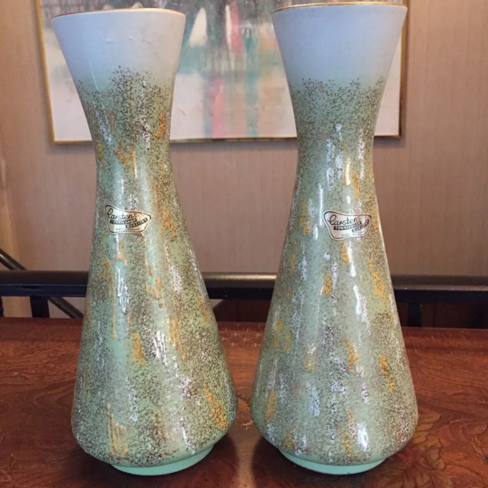 PAIR OF 2 MID CENTURY INDUSTRIAL CARSTENS VASES